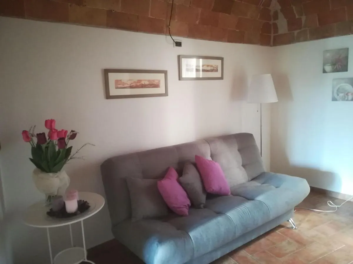 Vicolo Dei Ciliegini, 10 Apartment Volterra